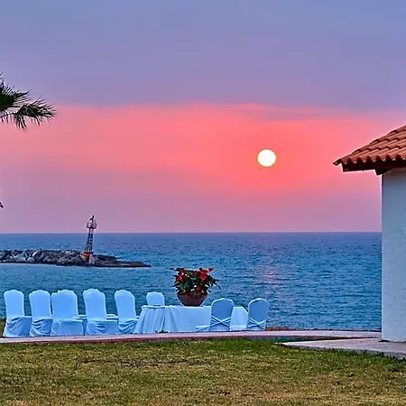 Hotel Senses Nautica Blue Exclusive & Rhodes By Anayia Kremastí